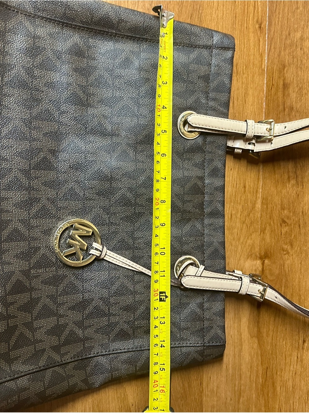 Michael Kors Brown & Tan Logo Tote with Gold Charm - Picture 4 of 9